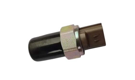Japanse truck onderdelen Brandstof Rail Druksensor 8-98119790-0 voor ISUZU FVR CXZ TRUCK 4HK1 6HK1 6WF1 6WG1 ISUZU ONDERDELEN