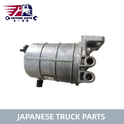 23301-78110 23300-78110 Dieselbrandstoffilterassemblage voor HINO 300 DUTRO Hino motoronderdelen