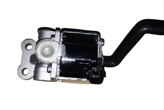 Japanse truckonderdelen 3WAY Magnetische Solenoïdeklep S2761-04570 S276104570 27610-4570 voor HINO 500/700 E13C FM2P P11C Vrachtwagen Hino Motoronderdelen